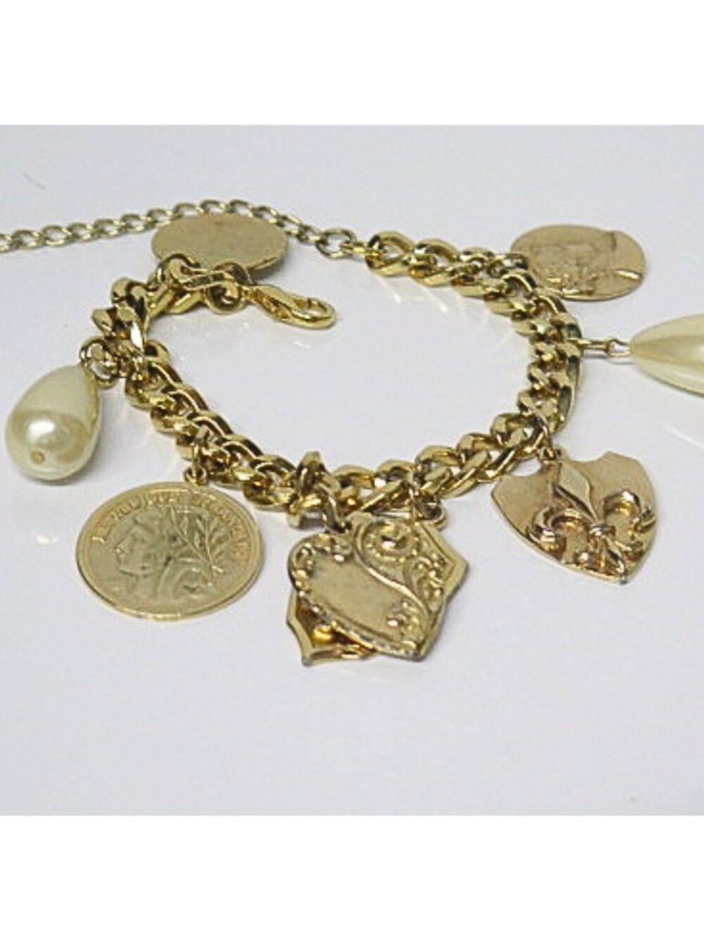 Estate Gold Tone Heart & Fleur De Lis Charm Bracelet Faux Pearl Adjustable
